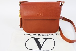 valentino　ヴァレンティノ ガラバーニ　ショルダーバッグ