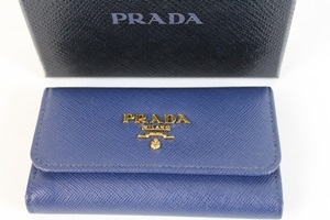 PRADA　プラダ　6連キーケース　レザー