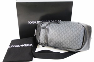 EMPORIO ARMANI エンポリオ アルマーニ ボディバッグ