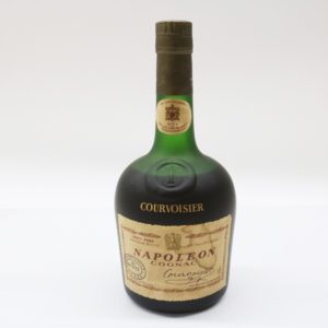 COURVOISIER クルボアジェ ナポレオン 700ml 未開栓 コニャック