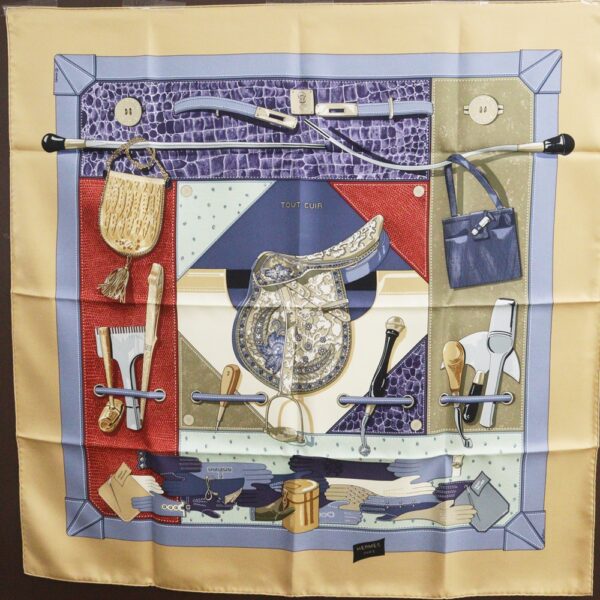 HERMES エルメス カレ90 大判スカーフ お買取りさせて頂きました